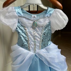 Disney Store Cinderella Costume Young Girls Size 5/6